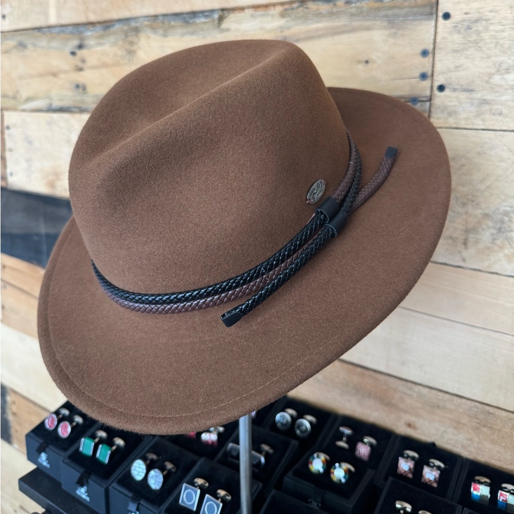 NWOT Bailey Brown Wool Fedora Hat Classic Style with Black Leather Band